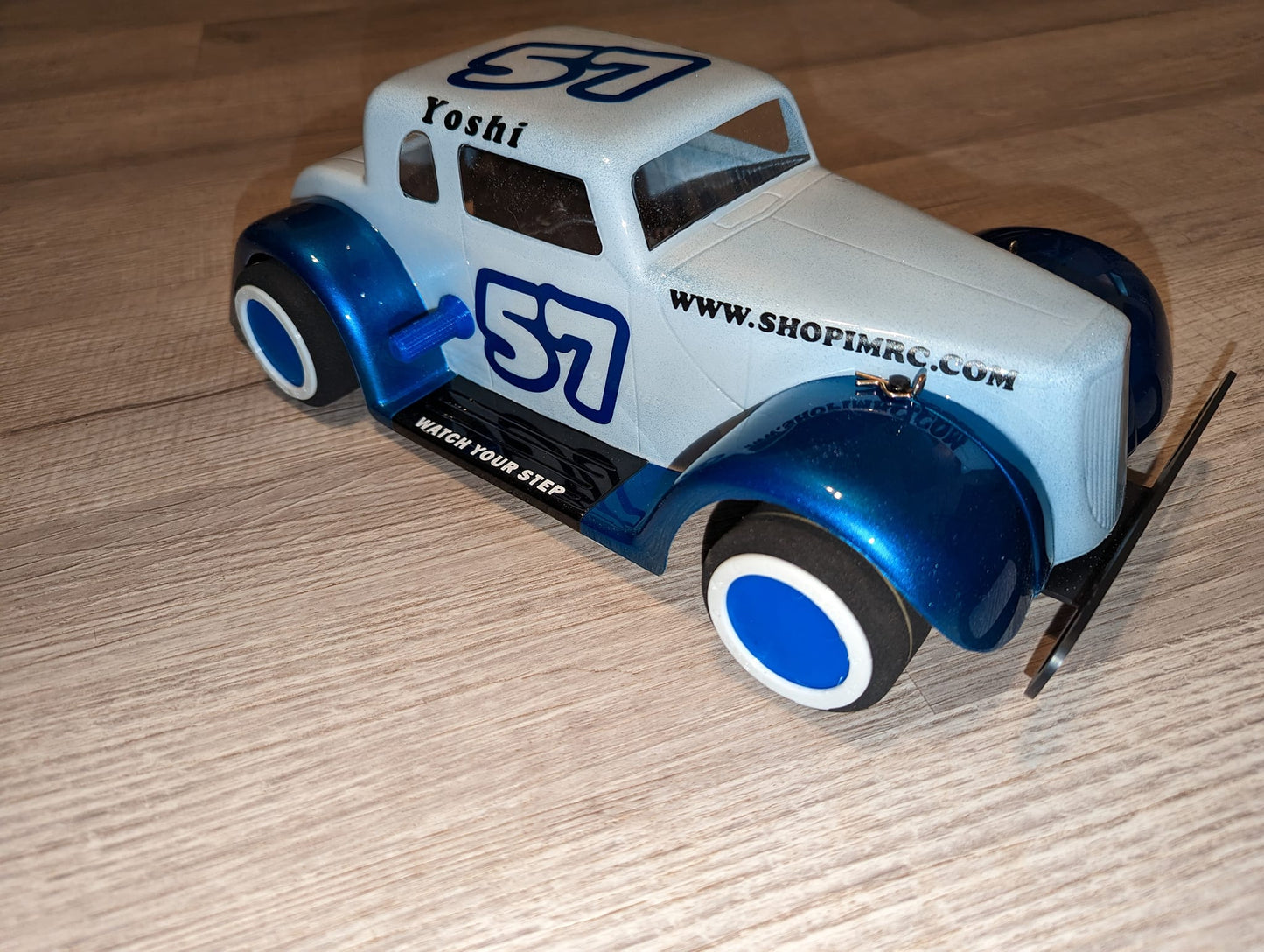 "Easy Nuts" RJ Speed Legends Side Post Body Nuts